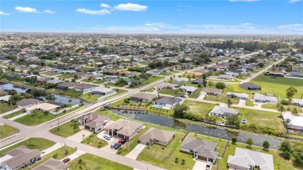 906 11th Pl, Cape Coral, Florida 33991, image 1