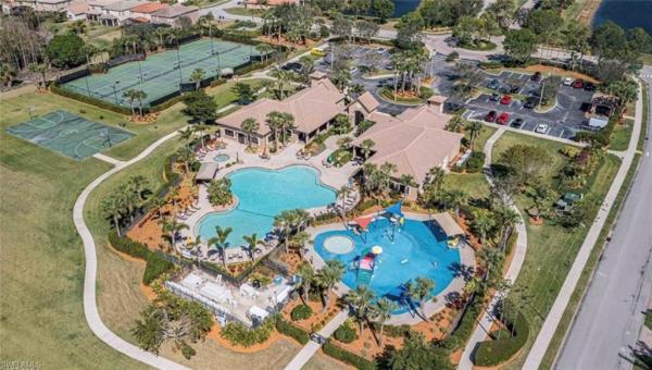 10391 Carolina Willow Dr, Fort Myers, Florida 33913, image 1