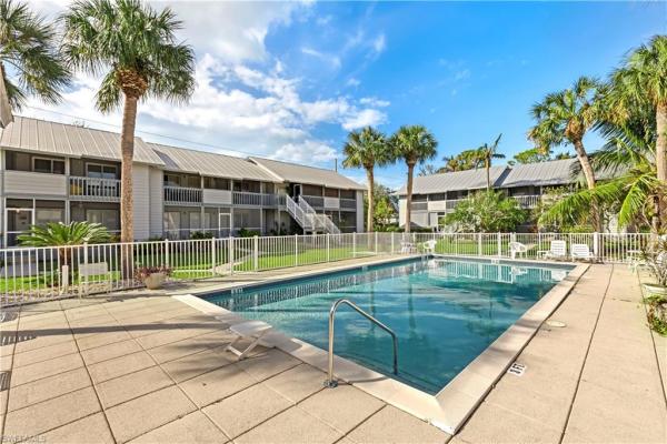 1297 N 7th Ave #102, Naples, Florida 34102, image 1