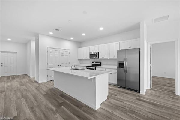 Cape Coral Residential, 4129 21st Ave, Cape Coral, Florida 33909, image 1