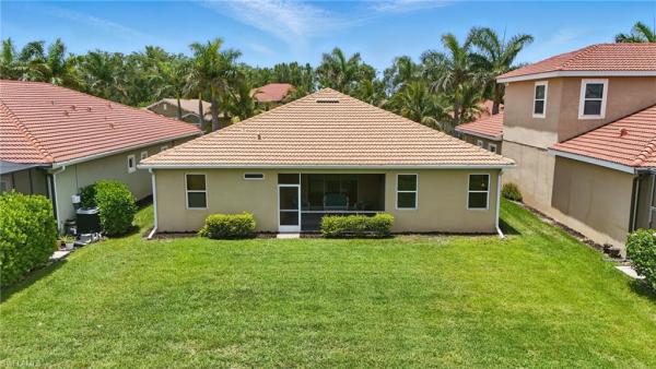 Lindsford, 3209 Royal Gardens Ave, Fort Myers, Florida 33916, image 1