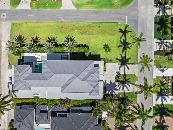 Olde Naples, 581 S 14th Ave, Naples, Florida 34102, image 1