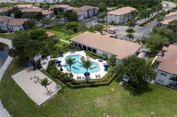 Colonnade At The Forum, 10030 Chiana Cir, Fort Myers, Florida 33905, image 2