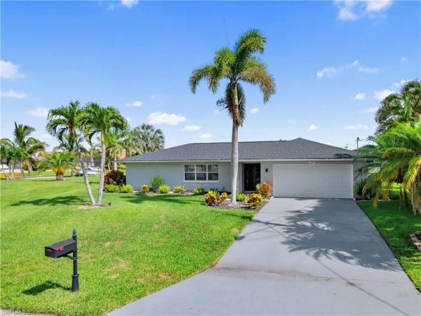Cape Coral Residential, 2415 43rd St, Cape Coral, Florida 33914, image 3