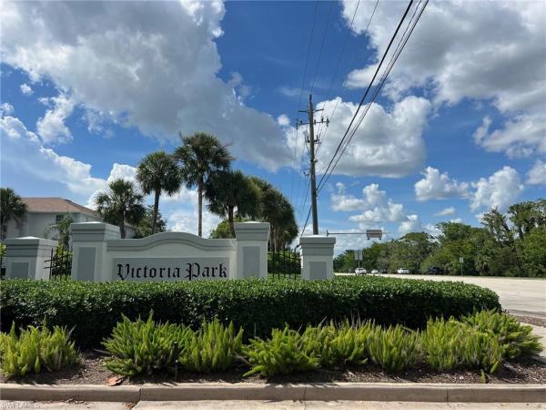 Victoria Park West, 1450 Nottingham Dr, Naples, Florida 34109, image 1