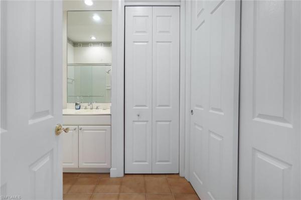 922 Turtle Ct #21-21, Naples, Florida 34108, image 1