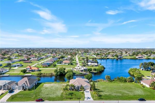 Cape Coral, 1206 18th Ter, Cape Coral, Florida 33993, image 2