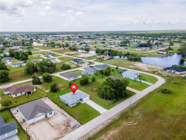 Cape Coral Residential, 515 10th Ter, Cape Coral, Florida 33993, image 2