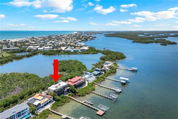 21421 Widgeon Ter, Fort Myers Beach, Florida 33931, image 1