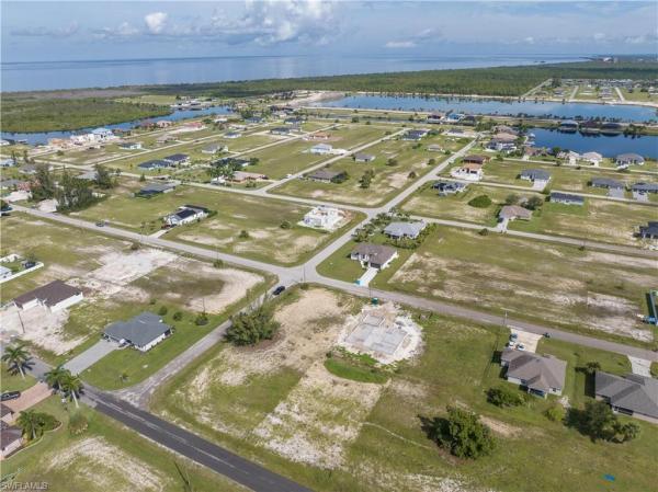 Cape Coral Residential, 4333 34th St, Cape Coral, Florida 33993, image 1