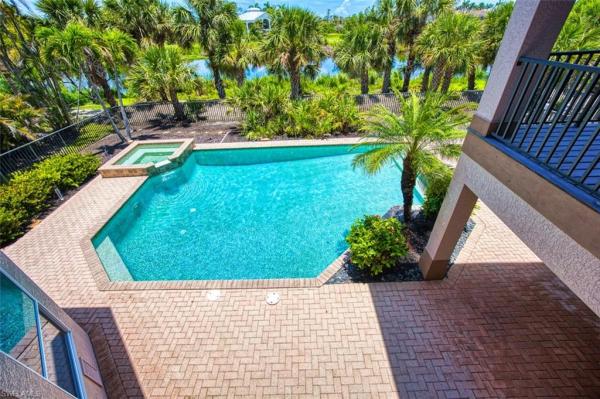 Beachview Country Club Estates, 1321 Eagle Run Dr, Sanibel, Florida 33957, image 1