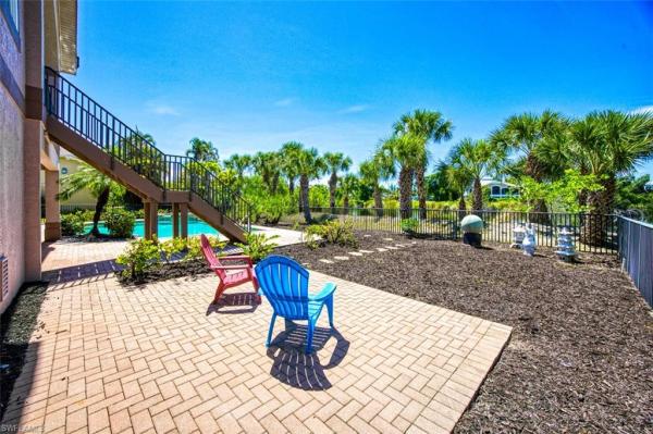 Beachview Country Club Estates, 1321 Eagle Run Dr, Sanibel, Florida 33957, image 1