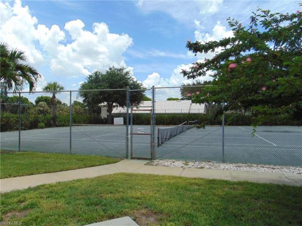 1520 Imperial Golf Course Blvd #225, Naples, Florida 34110, image 1