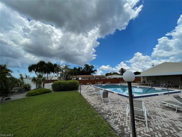 South Pointe Villas, 6300 Pointe Blvd #459, Fort Myers, Florida 33919, image 3