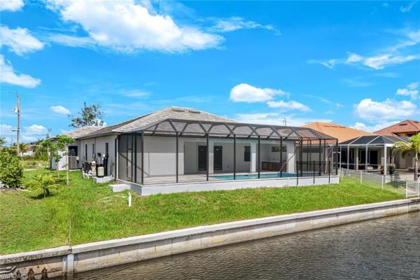 Cape Coral Residential, 1613 39th Ave, Cape Coral, Florida 33993, image 2
