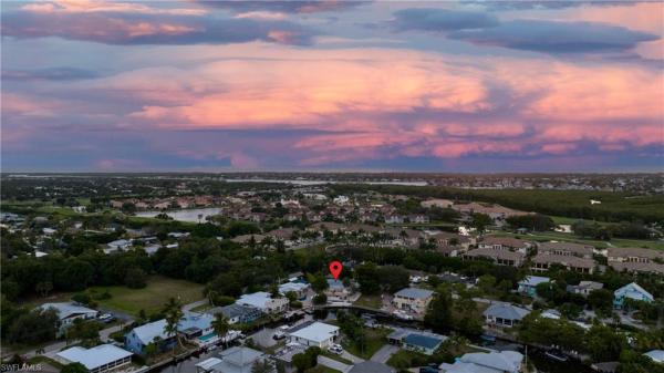 Gulf Shores, 3461 Lakeview Dr, Naples, Florida 34112, image 1