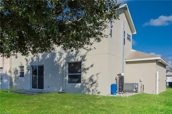 628 S Creuset Ave, Lehigh Acres, Florida 33974, image 1