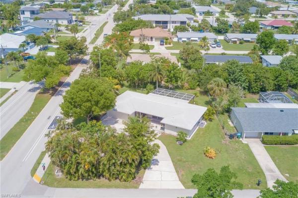 Cape Coral Residential, 827 E El Dorado Pkwy, Cape Coral, Florida 33904, image 3