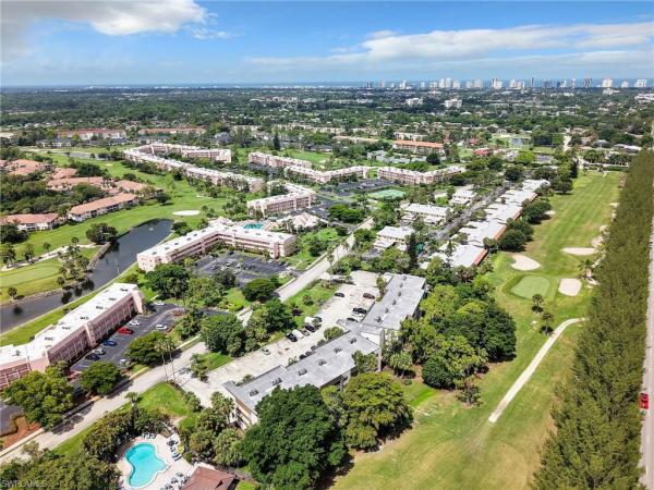 Forest Lakes Golf & Tennis Club, 499 Forest Lakes Blvd #207, Naples, Florida 34105, image 2