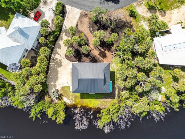 Gumbo Limbo, 9455 Beverly Ln, Sanibel, Florida 33957, image 2