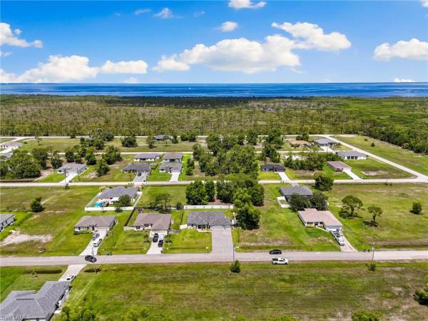 Cape Coral Residential, 4732 39th Ave, Cape Coral, Florida 33993, image 2