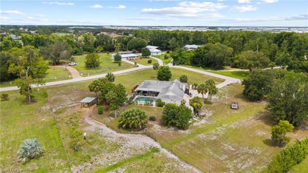Briarcliff Downs, 15970 Triple Crown Ct, Fort Myers, Florida 33912, image 2