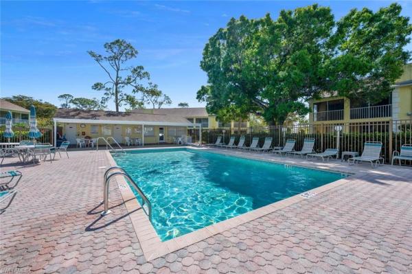 Greenwood Village At Kings Lake, 2670 Kings Lake Blvd #7-204, Naples, Florida 34112, image 2