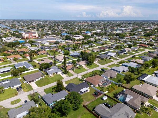 Cape Coral Residential, 403 17th Pl, Cape Coral, Florida 33990, image 2