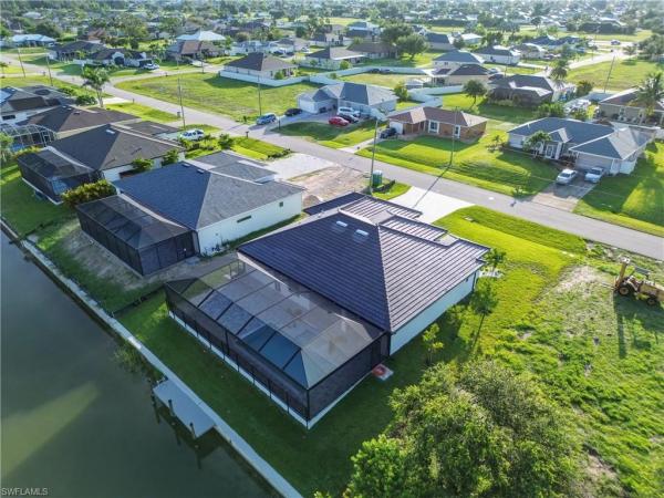 Cape Coral Residential, 1502 17th Ave, Cape Coral, Florida 33991, image 2