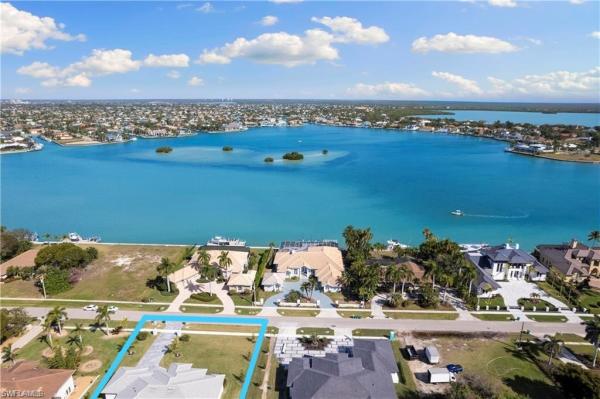 The Estates Of Marco Island, 1631 Copeland Dr, Marco Island, Florida 34145, image 1