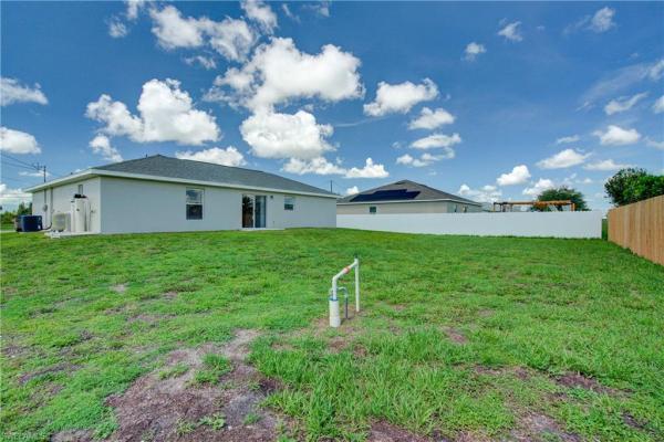 Cape Coral Residential, 109 11th St, Cape Coral, Florida 33909, image 3