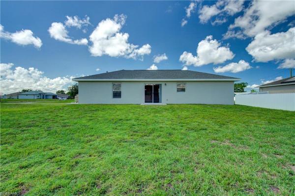 Cape Coral Residential, 109 11th St, Cape Coral, Florida 33909, image 2