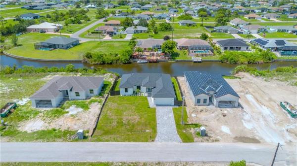 Cape Coral Residential, 1710 14th St, Cape Coral, Florida 33993, image 2