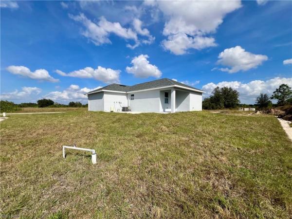 4002 17th St, Lehigh Acres, Florida 33972, image 1