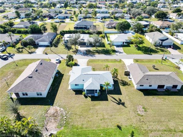 Cape Coral Residential, 213 27th St, Cape Coral, Florida 33904, image 2