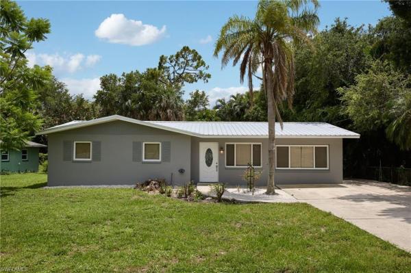 559 Woodruff St, North Fort Myers, Florida 33903, image 1