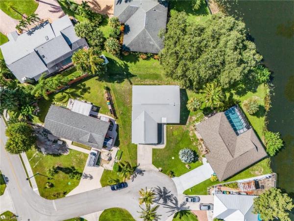 Forest Lakes, 1313 Opuntia Ln, Naples, Florida 34105, image 2