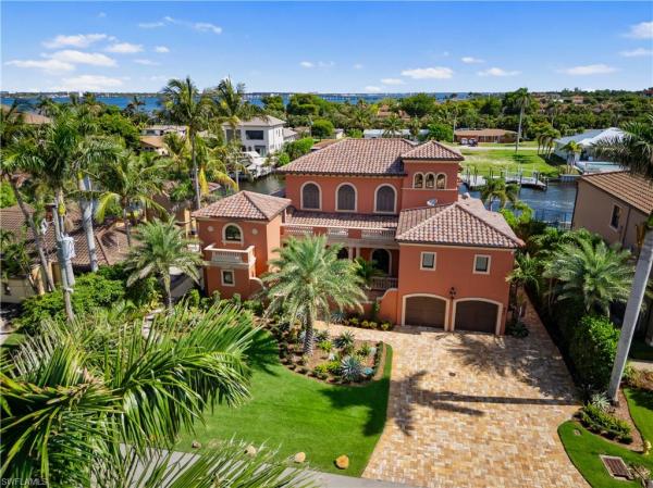 Town & River, 841 Cypress Lake Cir, Fort Myers, Florida 33919, image 2