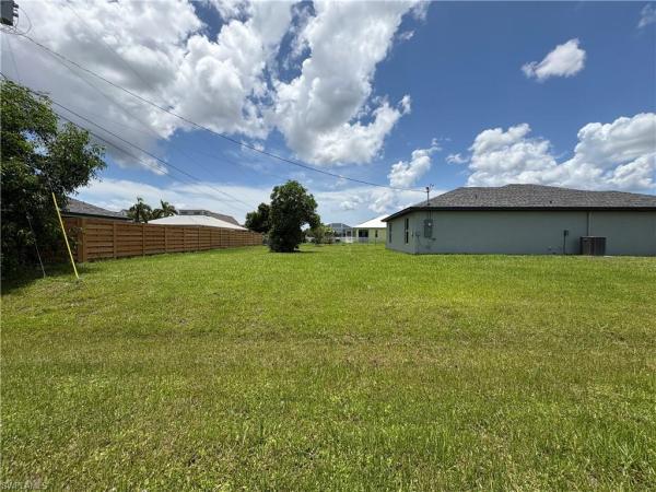 Cape Coral, 1400 1st Ter, Cape Coral, Florida 33991, image 1
