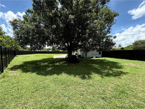 24 Charwood Cir, Lehigh Acres, Florida 33936, image 1