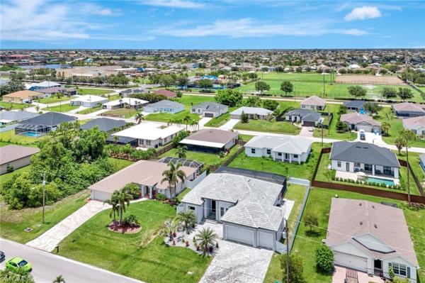 Cape Coral Residential, 2709 4th Ln, Cape Coral, Florida 33991, image 2