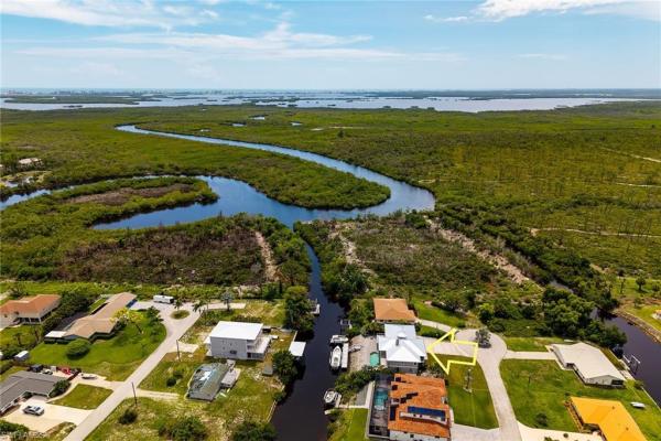 Estero River Heights, 4975 Mederia Ln, Estero, Florida 33928, image 3