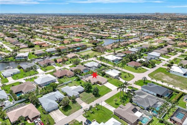 Cape Coral Residential, 4327 19th Ave, Cape Coral, Florida 33914, image 3