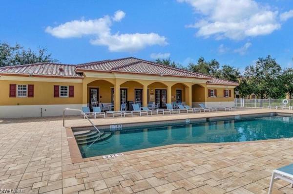 4105 Residence Dr #722, Fort Myers, Florida 33901, image 1