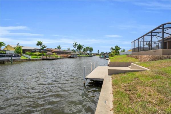 Cape Coral Residential, 915 33rd Ter, Cape Coral, Florida 33904, image 3
