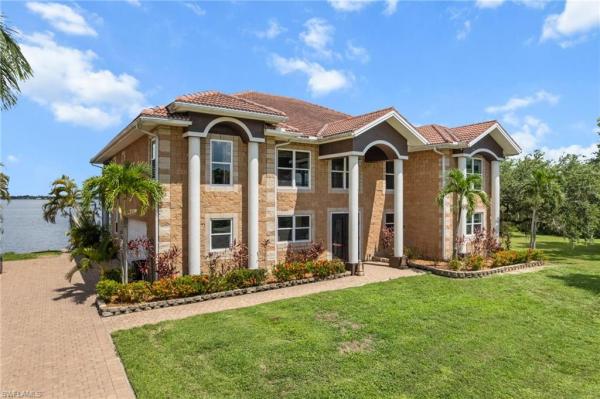 Riverwatch, 6120 River Shore Ct, North Fort Myers, Florida 33917, image 1