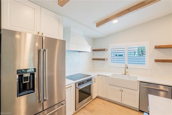Sanibel Highlands, 531 Birdsong Pl, Sanibel, Florida 33957, image 3