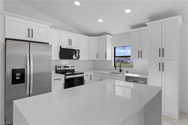 Cape Coral Residential, 2104 9th Pl, Cape Coral, Florida 33993, image 3