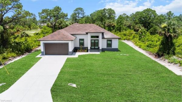 Lehigh Acres, 624 S Beach Ave, Lehigh Acres, Florida 33974, image 1