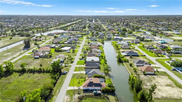 Cape Coral, 321 23rd Ter, Cape Coral, Florida 33991, image 1